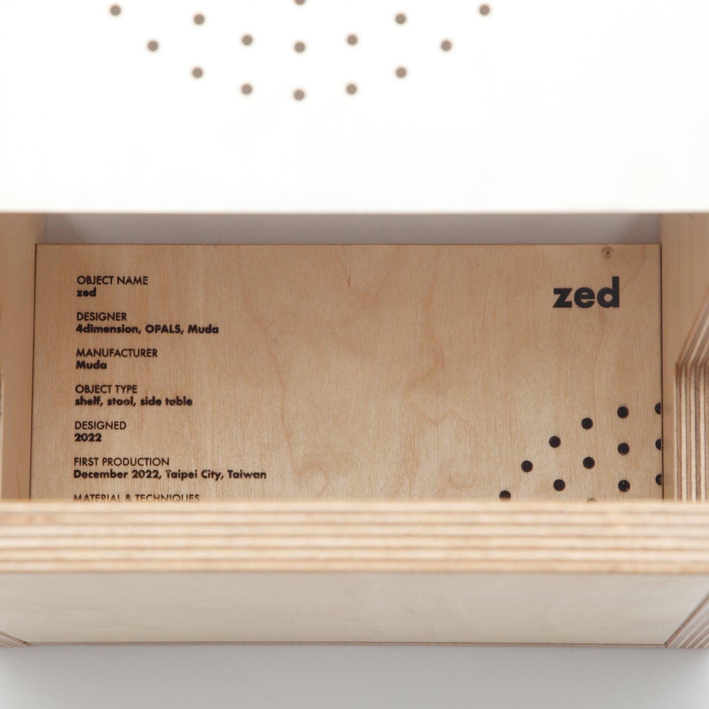 "zed" MULTI-PURPOSE FURNITURE